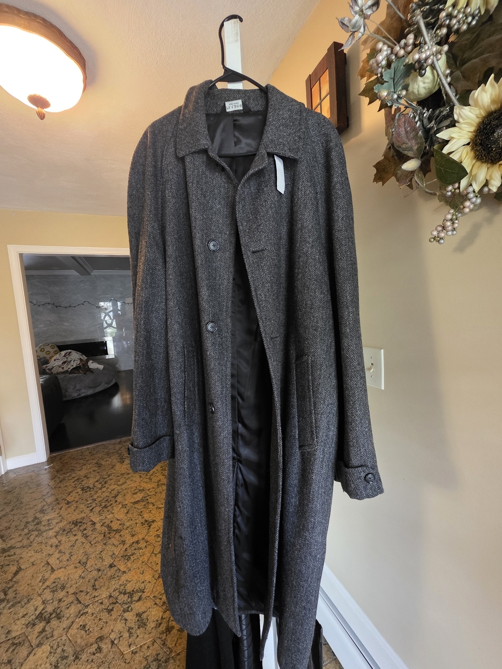 Charcoal Gray | Men’s 42 Long NWT
Description - Picture 2 of 5
